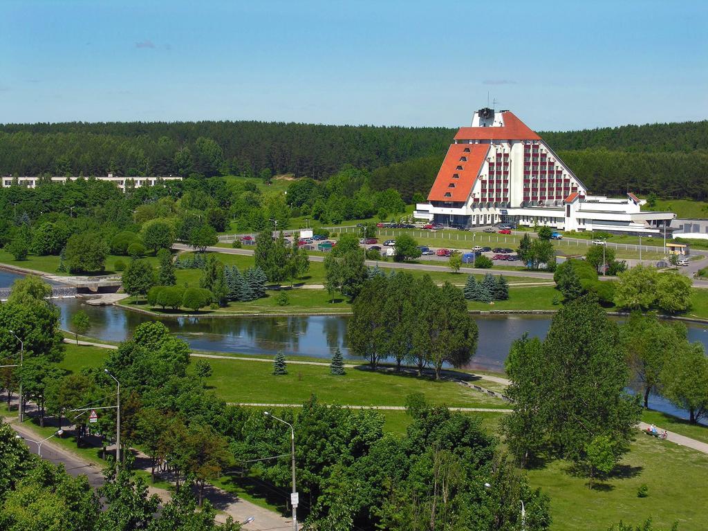 Отель Агат Минск Экстерьер фото