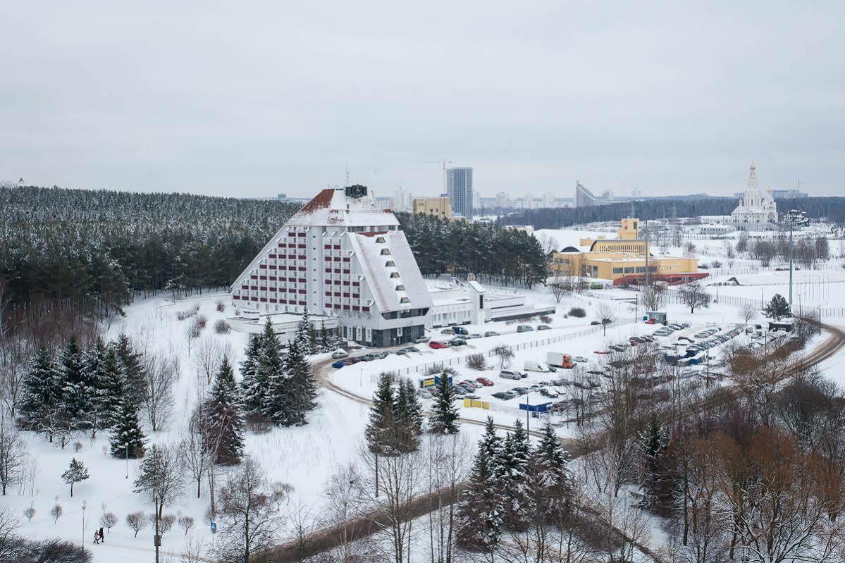 Отель Агат Минск Экстерьер фото